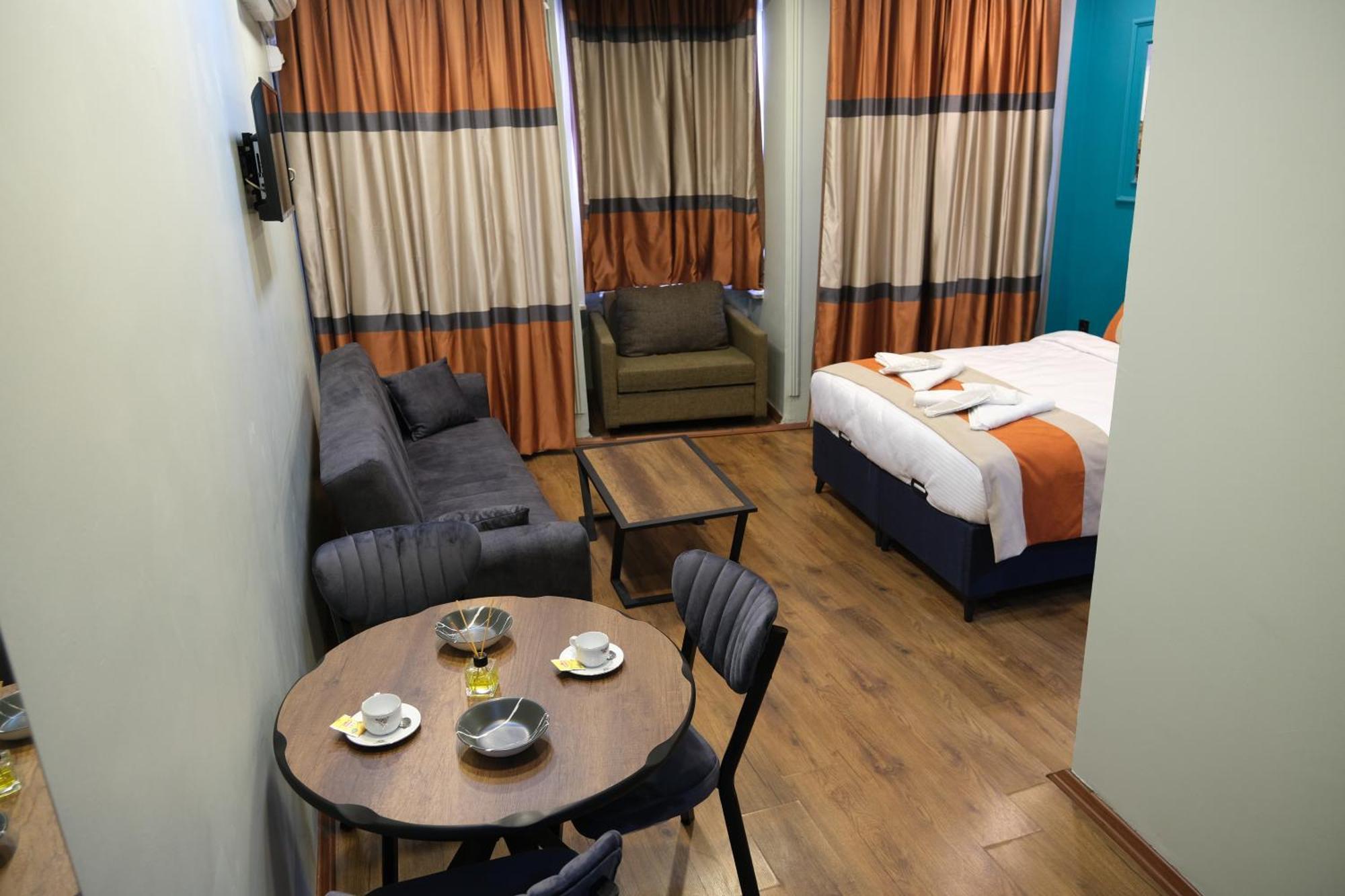 My House Otel *